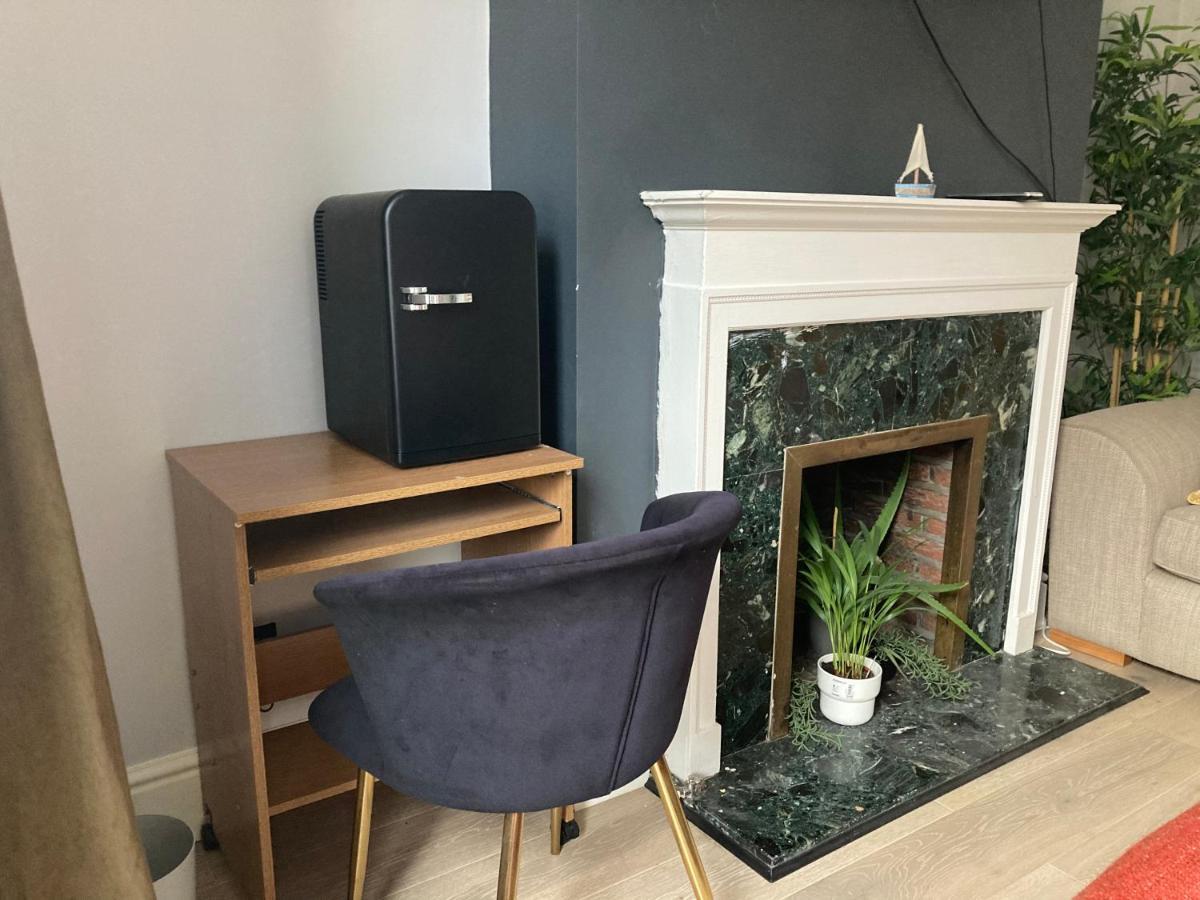 Cozy Private Room Londra Exterior foto